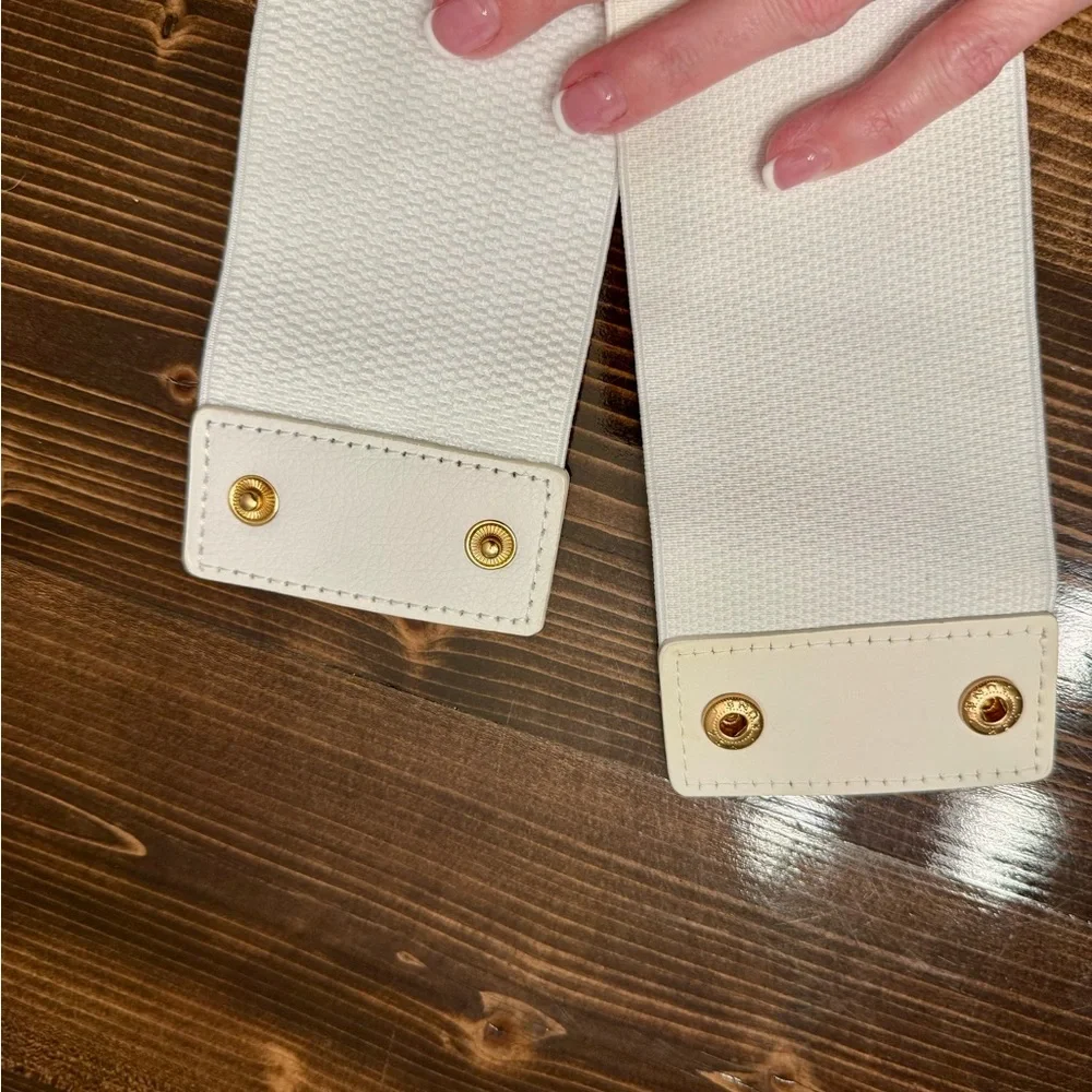 Gold Butterfly Embellished Wide Stretchy White Belt Size 1X‎